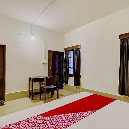 Super Hotel O Ceasar Palace Annex Thodupuzha Exterior photo