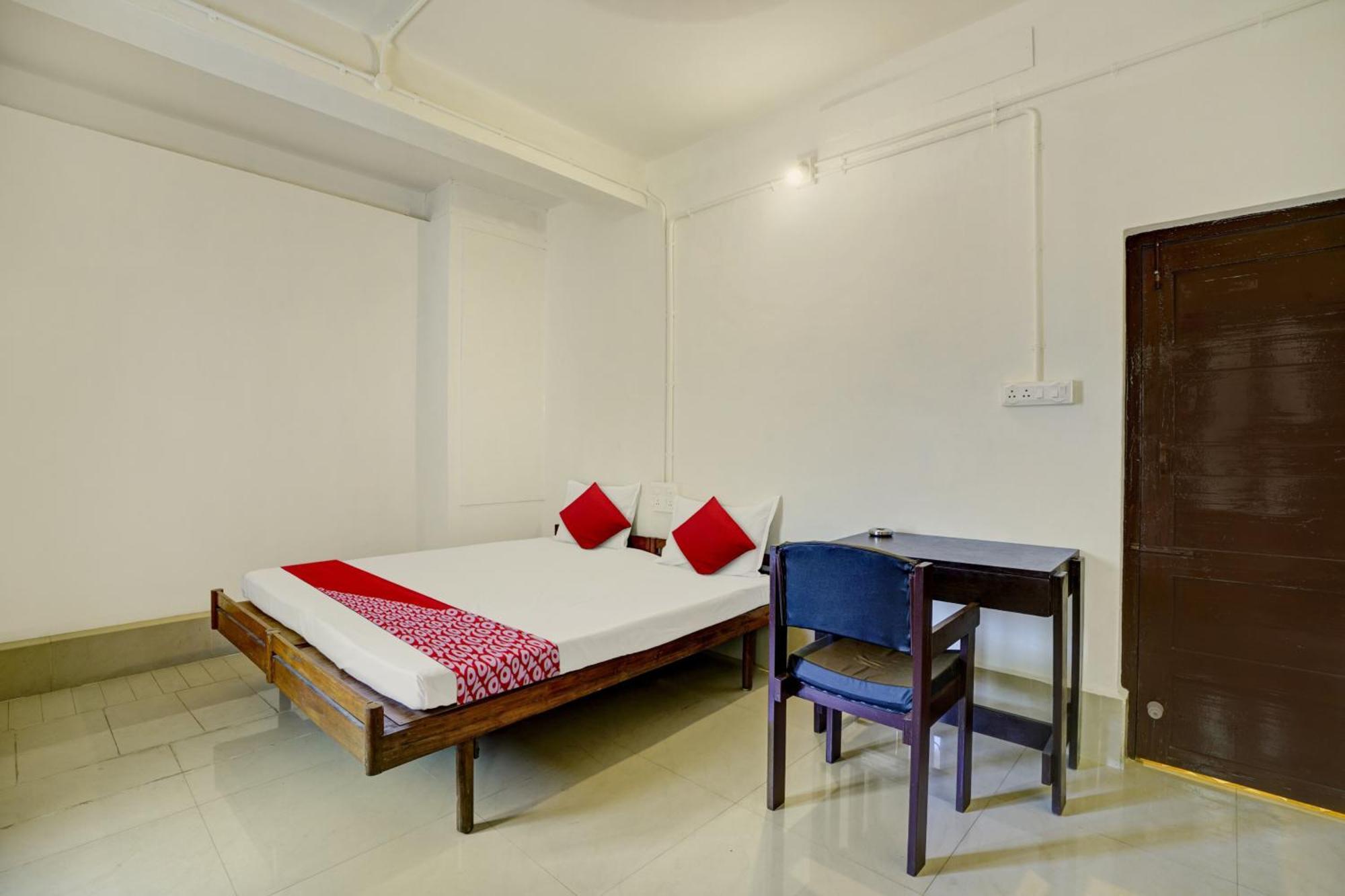 Super Hotel O Ceasar Palace Annex Thodupuzha Exterior photo