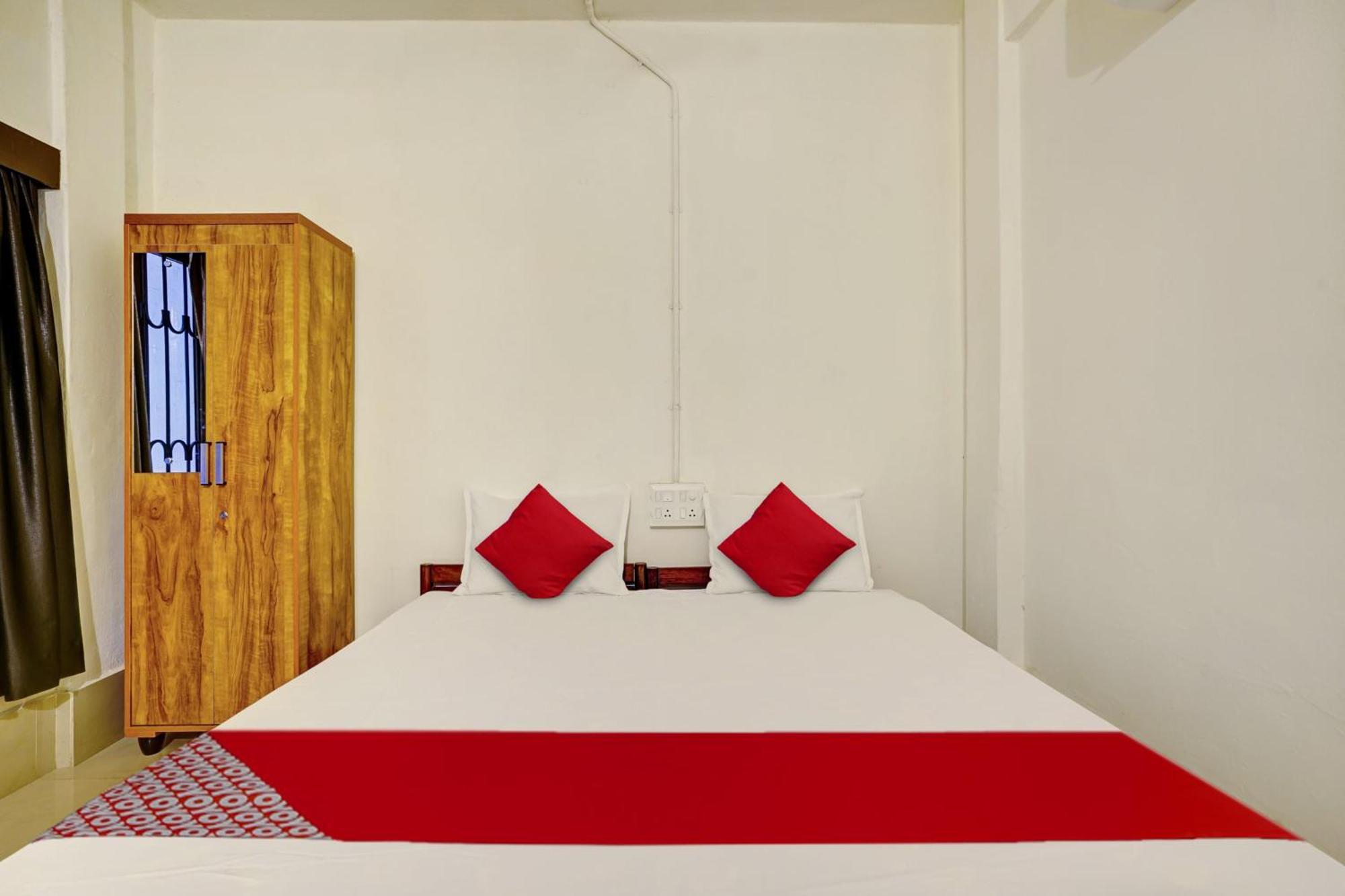 Super Hotel O Ceasar Palace Annex Thodupuzha Exterior photo